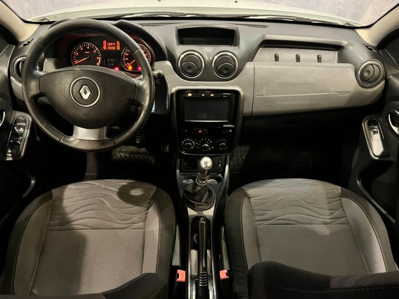 Renault - DUSTER TECHROADE 2.0 16V Aut.  Gasolina