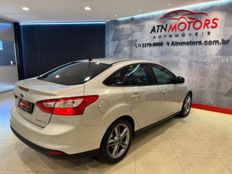 FORD - focus 2.0 aut 2015