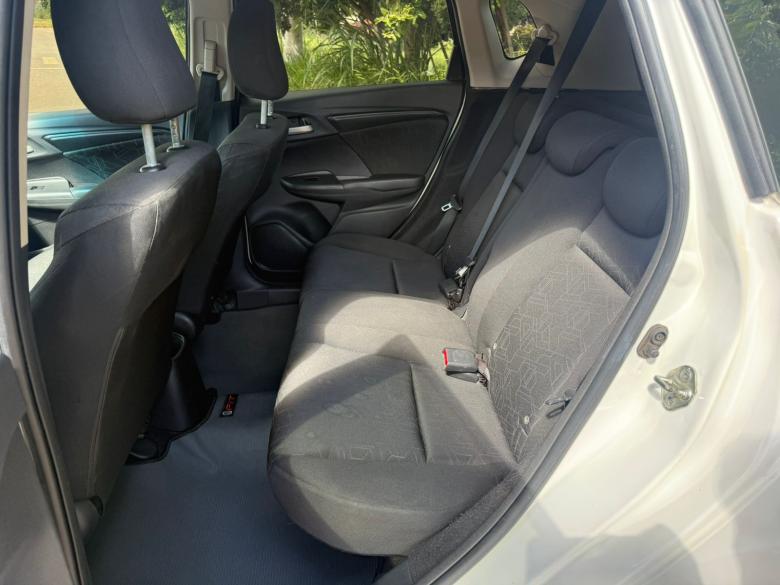 Honda - FIT 1.5 LX AUT