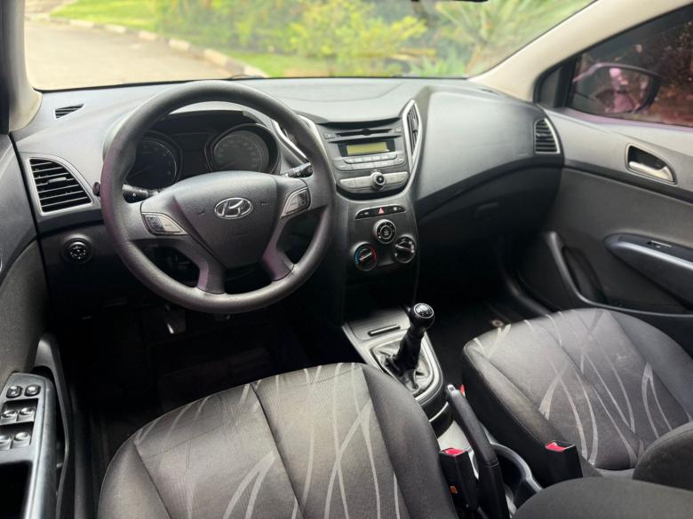 Hyundai - HB20 1.0 