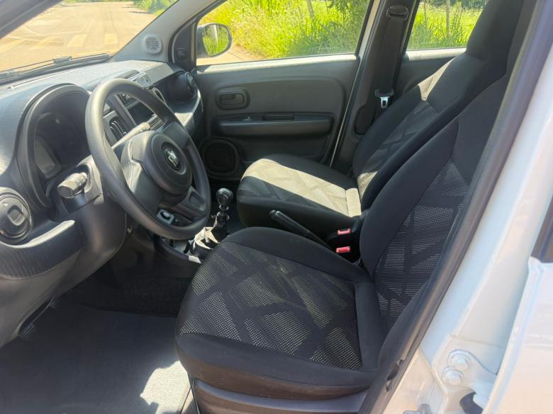 Fiat - MOBI 1.0 LIKE 