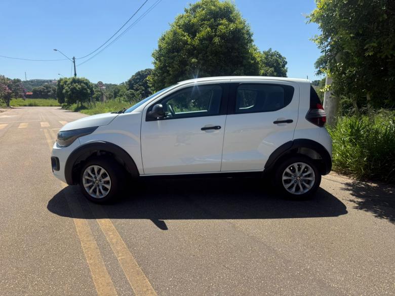 Fiat - MOBI LIKE 1.0 COMPLETO 