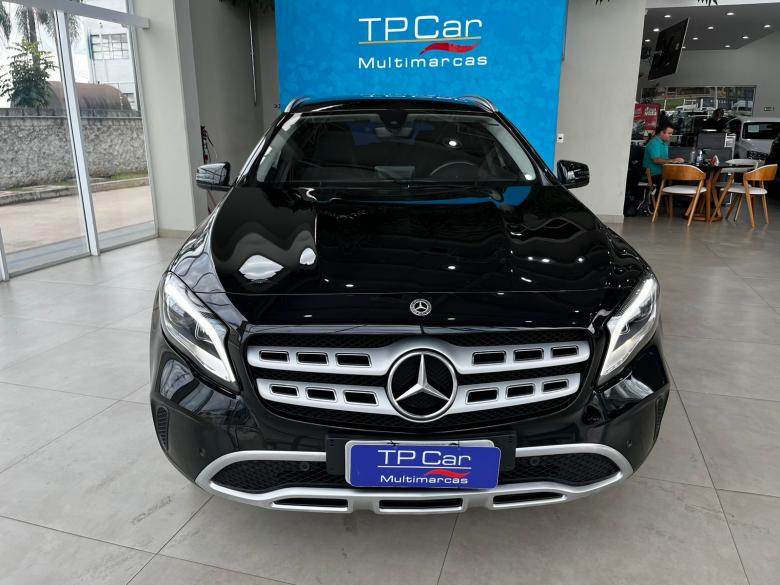 Mercedes-Benz - GLA 200 FF