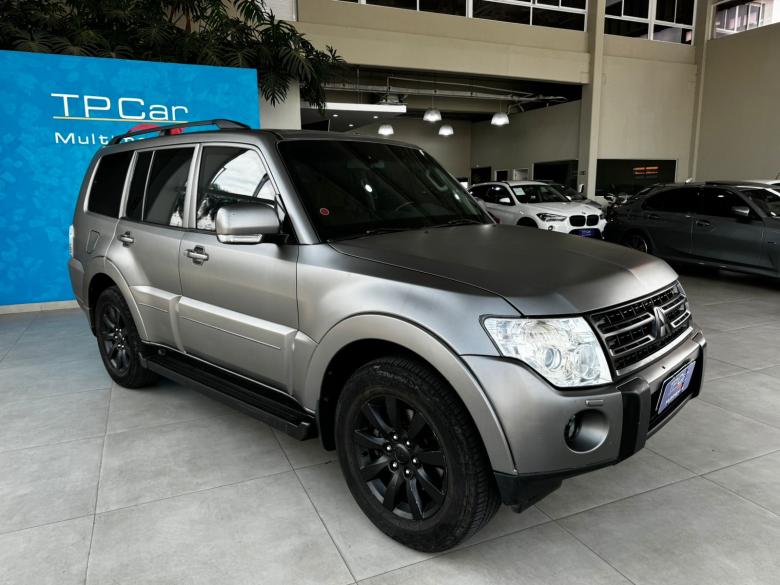 PAJERO FULL HPE