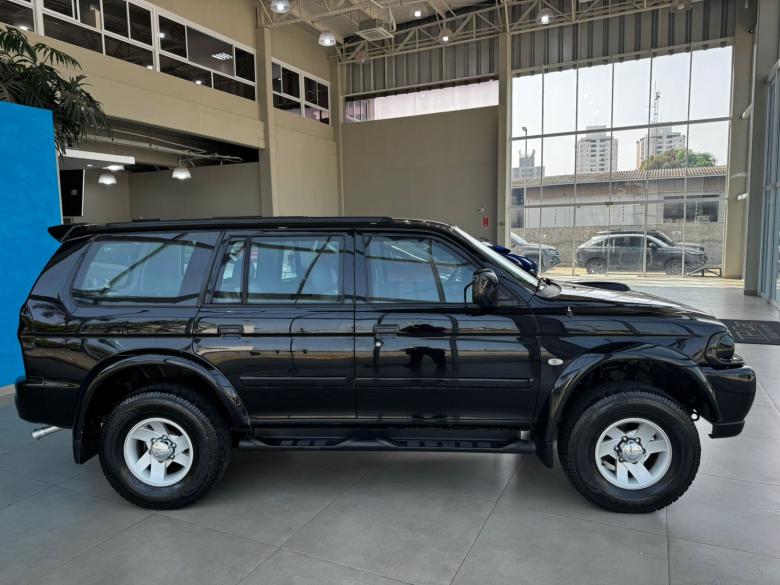 Mitsubishi - PAJERO SPORT HPE 2.8