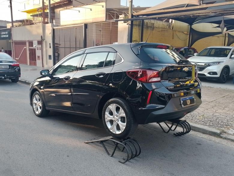 GM - Chevrolet - ONIX HATCH PREM. 1.0 12V TB Flex 5p Aut.  Gasolina