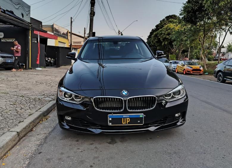 BMW - BMW 320iA 2.0 Turbo/ActiveFlex 16V/GP 4p 2013