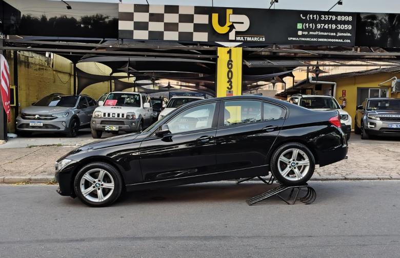 BMW - BMW 320iA 2.0 Turbo/ActiveFlex 16V/GP 4p 2013