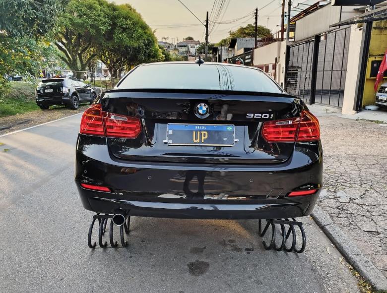 BMW - BMW 320iA 2.0 Turbo/ActiveFlex 16V/GP 4p 2013