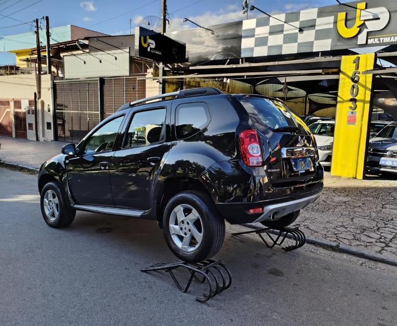 Renault - DUSTER Dynamique 2.0 Flex 16V Aut. 