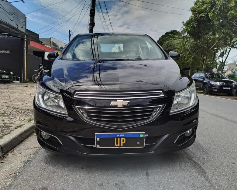 GM - Chevrolet - GM/ PRISMA 1.0 LT MANUAL 2014/15