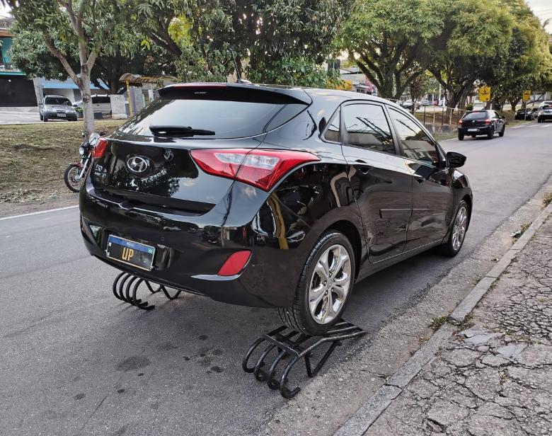 HYUNDAI - HYUNDA / i30 1.8 16V Aut. 5p 