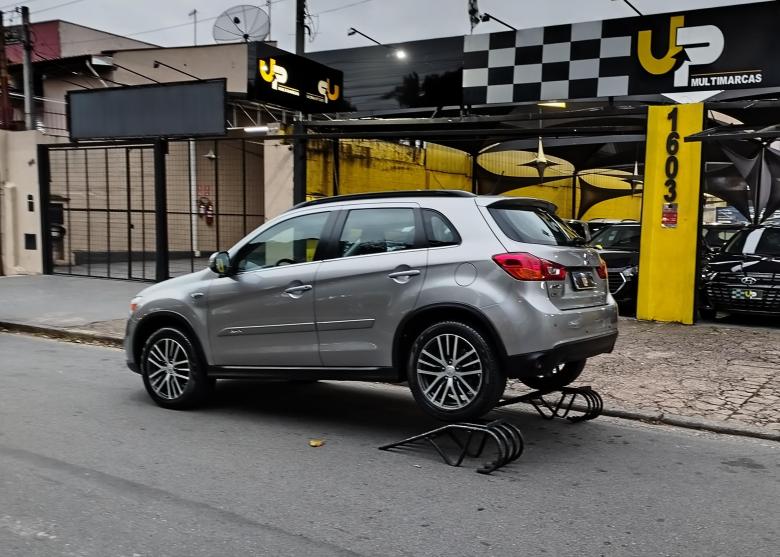 Mitsubishi - MITSUBISHI ASX 2.0 AUT 4X4 2017/18