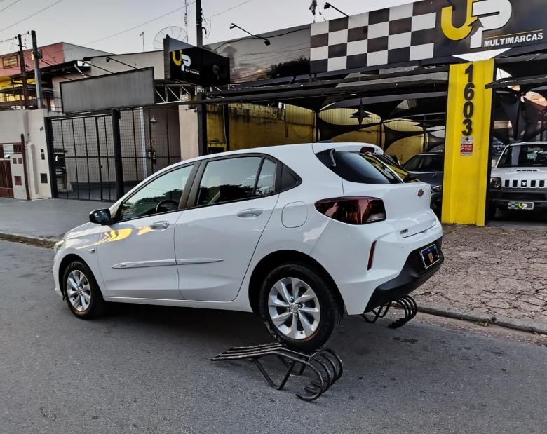 GM - Chevrolet - ONIX HATCH 1.0 12V Flex 5p Mec 