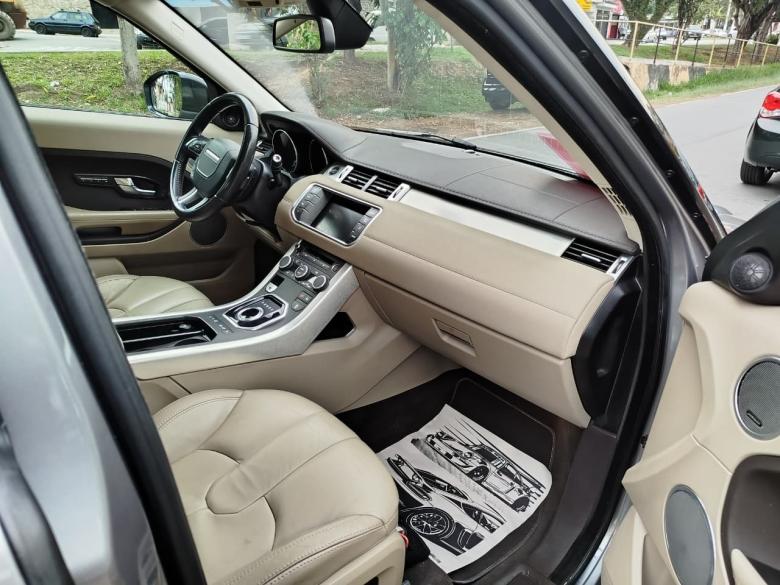 Land Rover - Range R.EVOQUE Pure Tech 2.0 Aut 