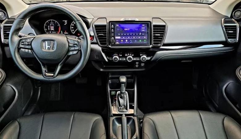 Honda - Honda City 1.5 I-VTEC Flex Hatch Touring 2023/2024