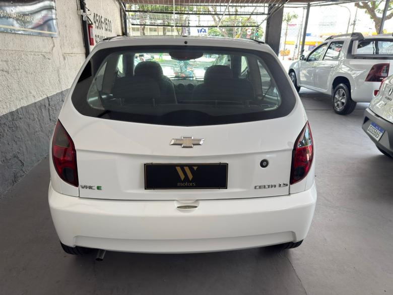 GM - Chevrolet - CELTA LS 1.0 8V MANUAL