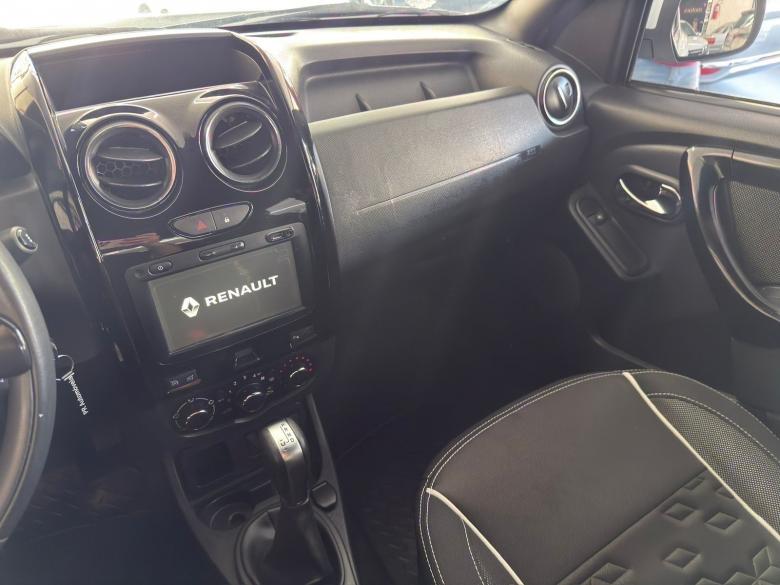 Renault - DUSTER OROCH 2.0 16V AUT.