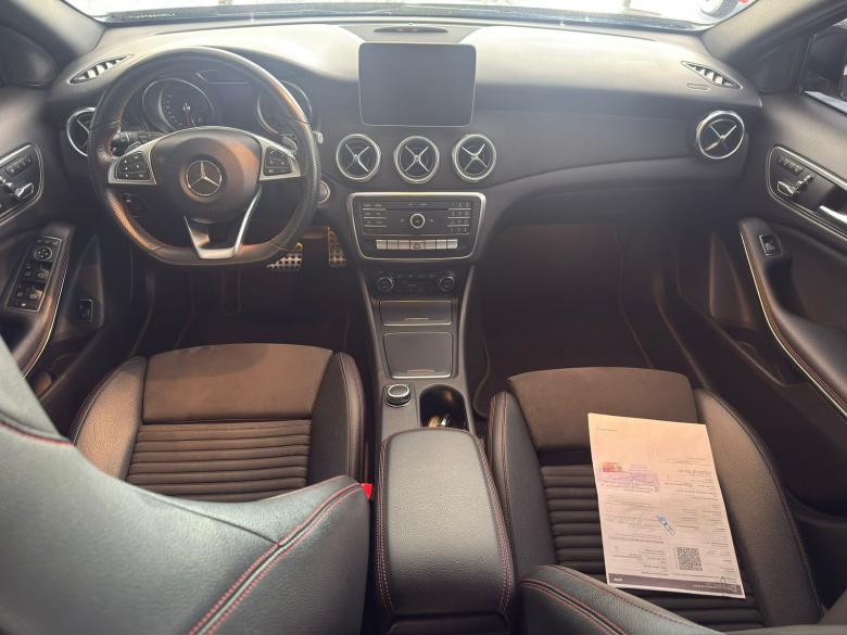 Mercedes-Benz - GLA 250 SPORT 2.0 16V