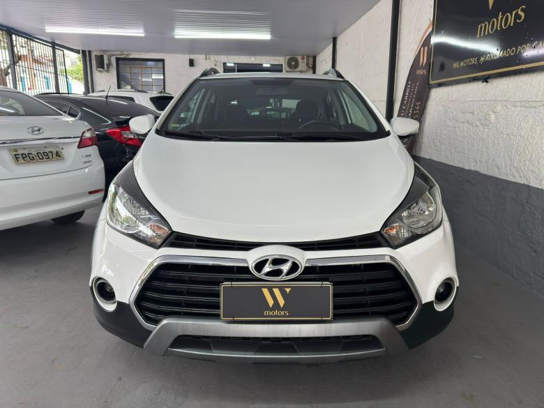 Hyundai - HB20X 1.6 16V MANUAL