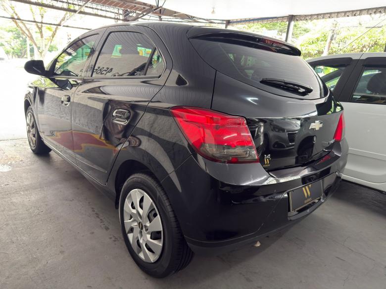 GM - Chevrolet - Onix LT 1.4 Mamual