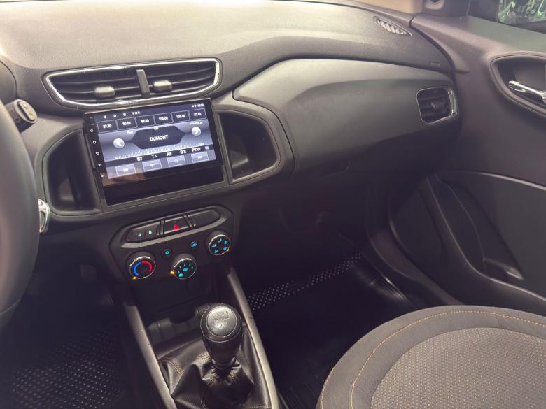 GM - Chevrolet - Onix LT 1.4 Mamual