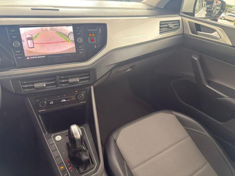 VW - VolksWagen - POLO HIGHLINE 200 TSi AUT.