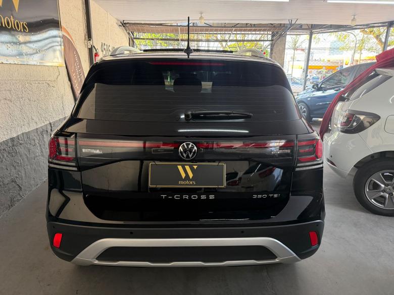 VW - VolksWagen - T-CROSS HIGHLINE 1.4 250 TSi 