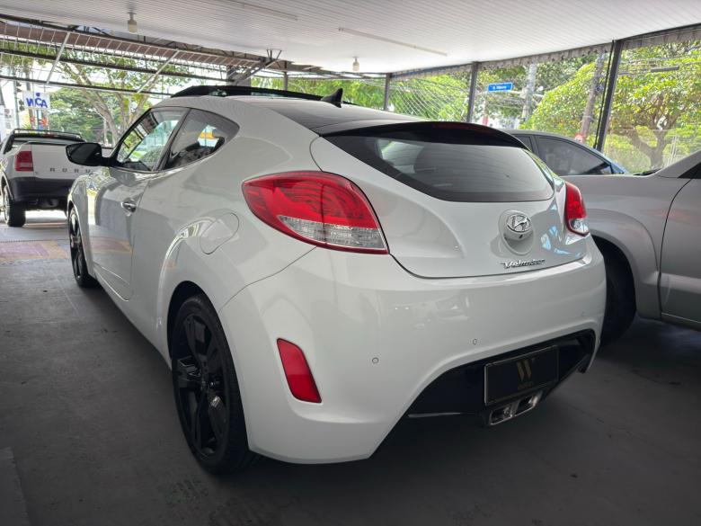 Hyundai - Veloster 1.6 16v aut 3P