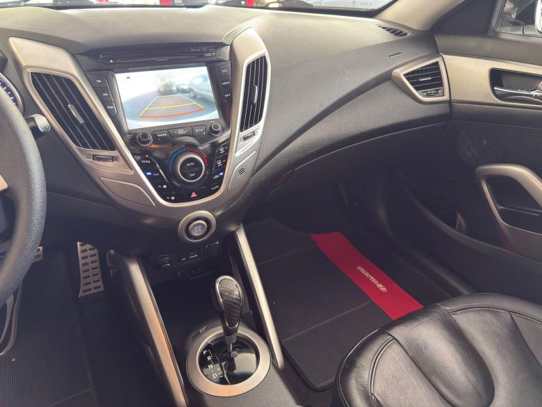 Hyundai - Veloster 1.6 16v aut 3P