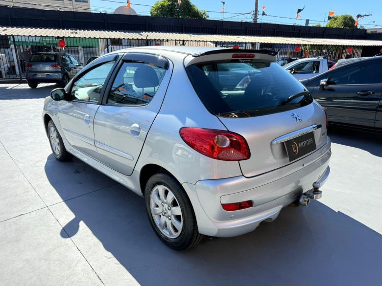 Peugeot - 207 XR 1.4