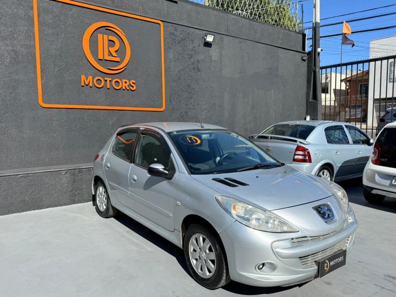 Peugeot - 207 XR 1.4