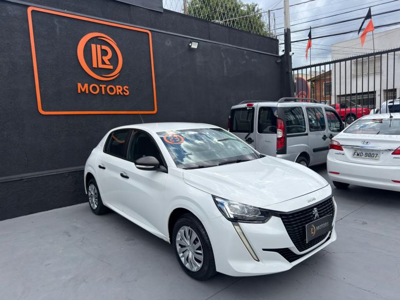 Peugeot - 208 LIKE MT