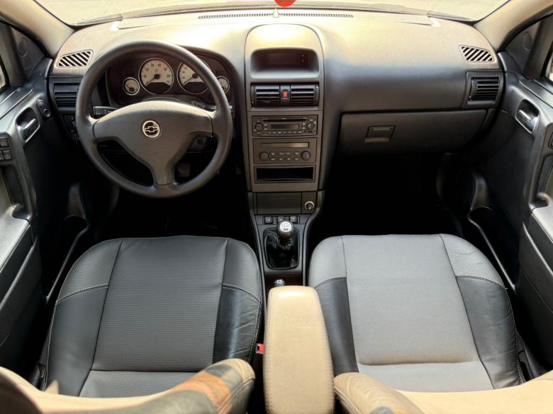 GM - Chevrolet - ASTRA HB ADVANTAGE 