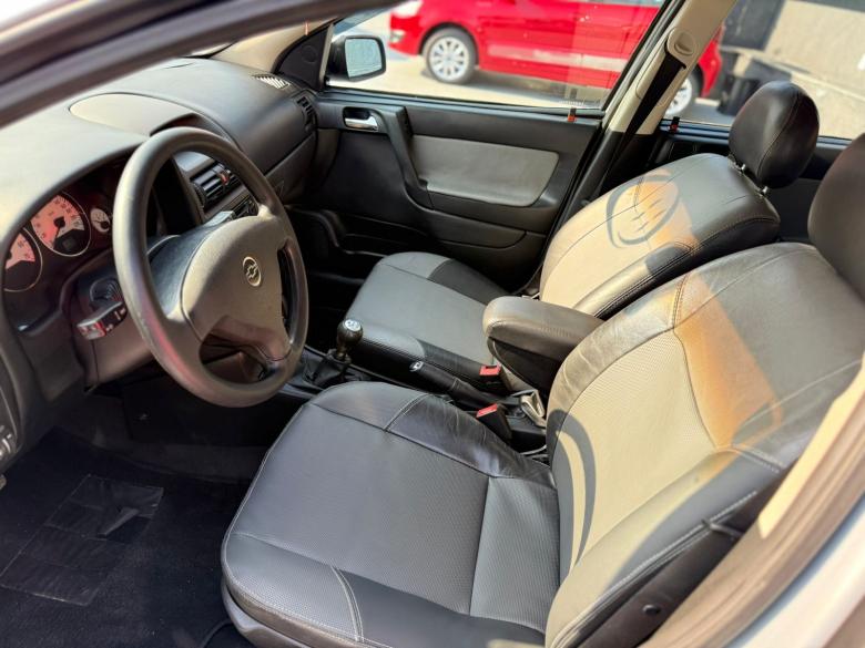 GM - Chevrolet - ASTRA HB ADVANTAGE 