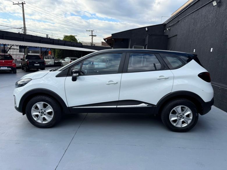 Renault - CAPTUR LIFE 1.6 AT