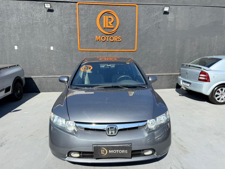 Honda - CIVIC LXS AT