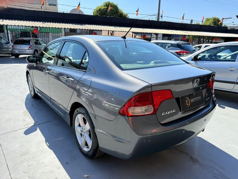 Honda - CIVIC LXS AT