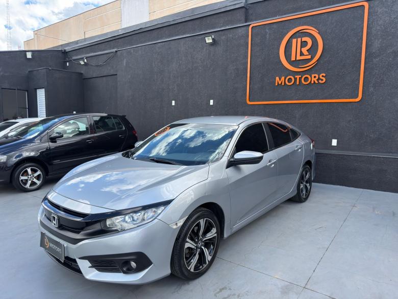 Honda - CIVIC SPORT 2.0 CVT
