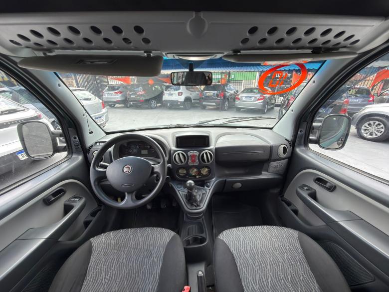 Fiat - DOBLO 1.4 ELX 