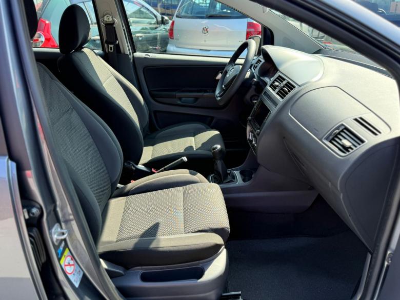 VW - VolksWagen - FOX CONNECT 1.6 