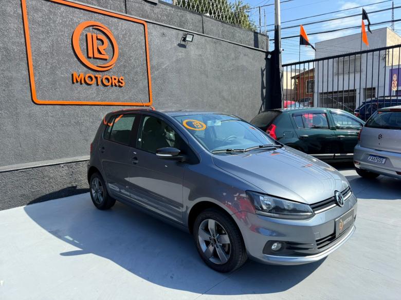 VW - VolksWagen - FOX CONNECT 1.6 