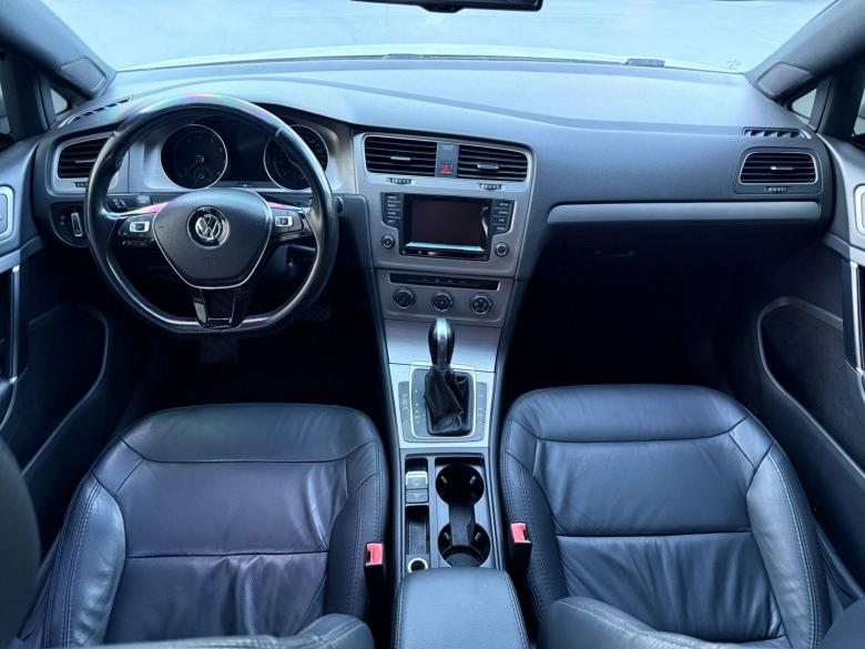 VW - VolksWagen - GOLF COMF 1.4 TSI