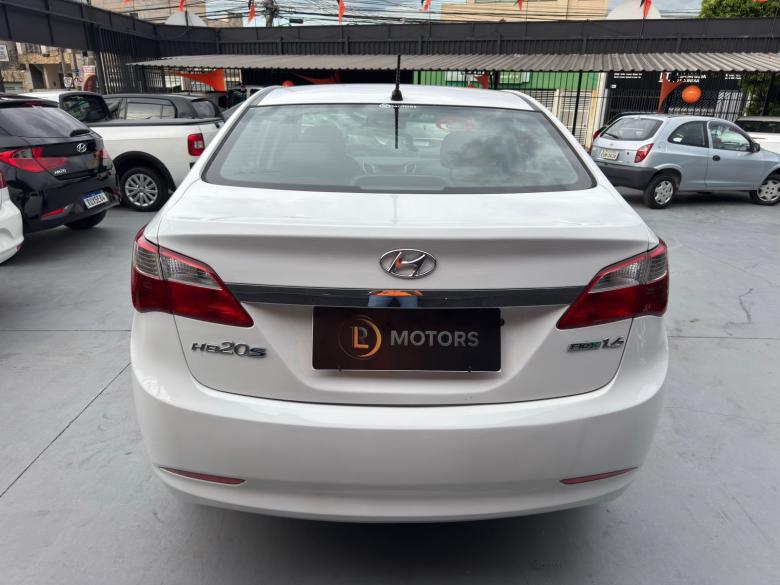 Hyundai - HB20S 1.6 COMF 