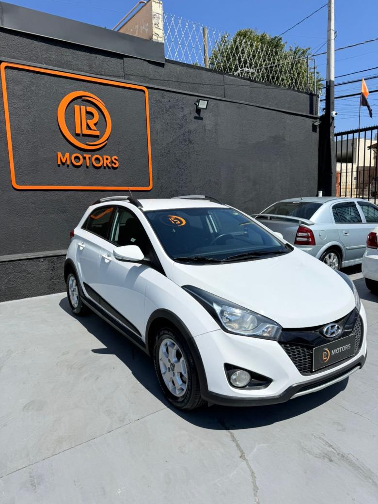Hyundai - HB20X 1.6 STYLE 