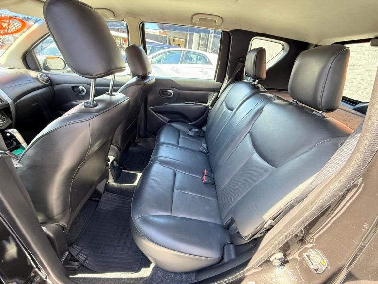 Nissan - LIVINA SL 1.8 AT