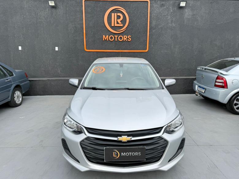 GM - Chevrolet - ONIX 1.0 LT