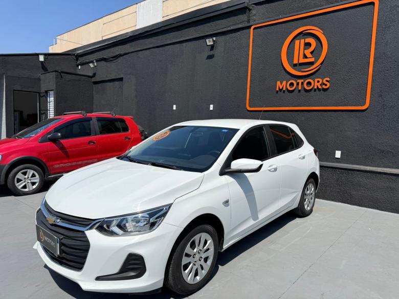 GM - Chevrolet - ONIX 1.0 LT MT