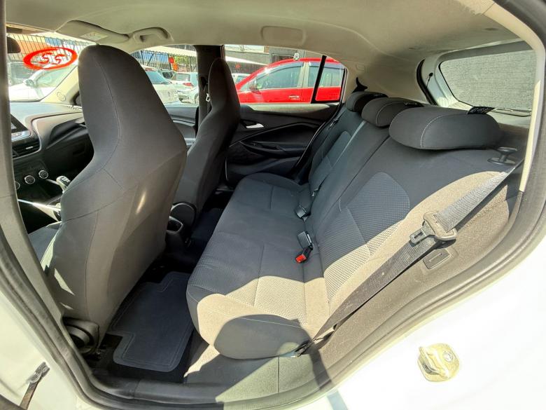 GM - Chevrolet - ONIX 1.0 LT MT