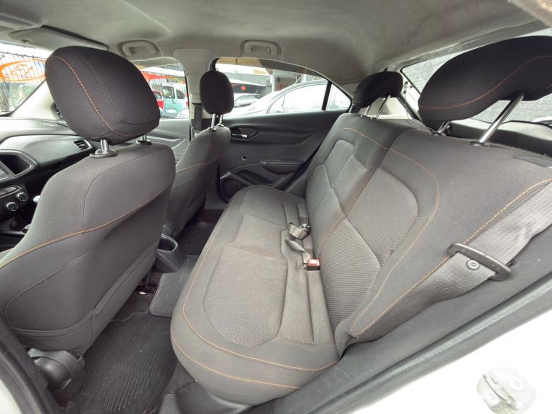 GM - Chevrolet - ONIX 1.4 LT 